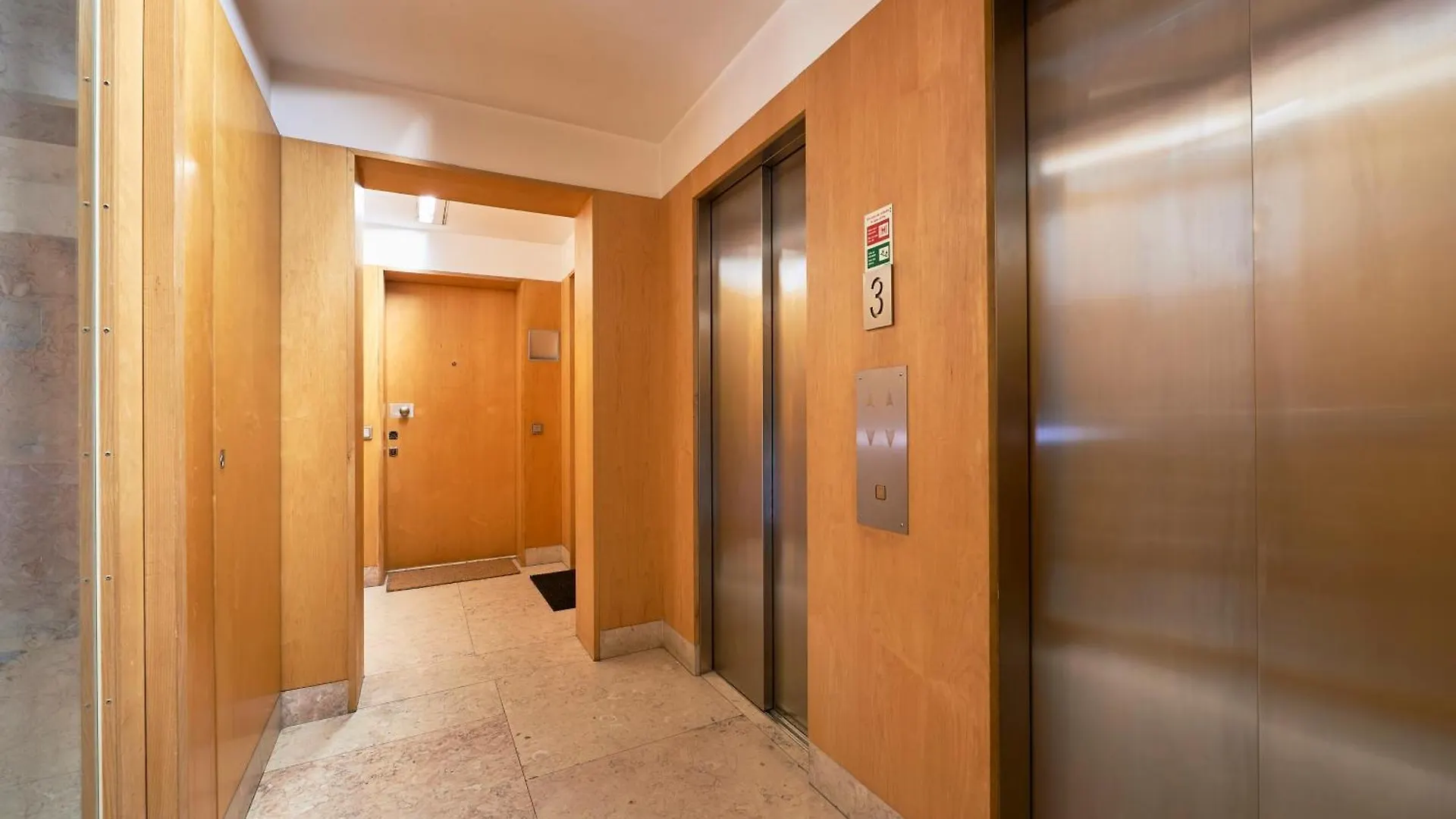 Casa Portuguesa Carmo Apartment Lisbon